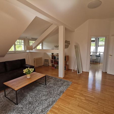 Moderne Dachgeschosswohnung Zentral By Seebnb Velden am Woerthersee Exterior photo